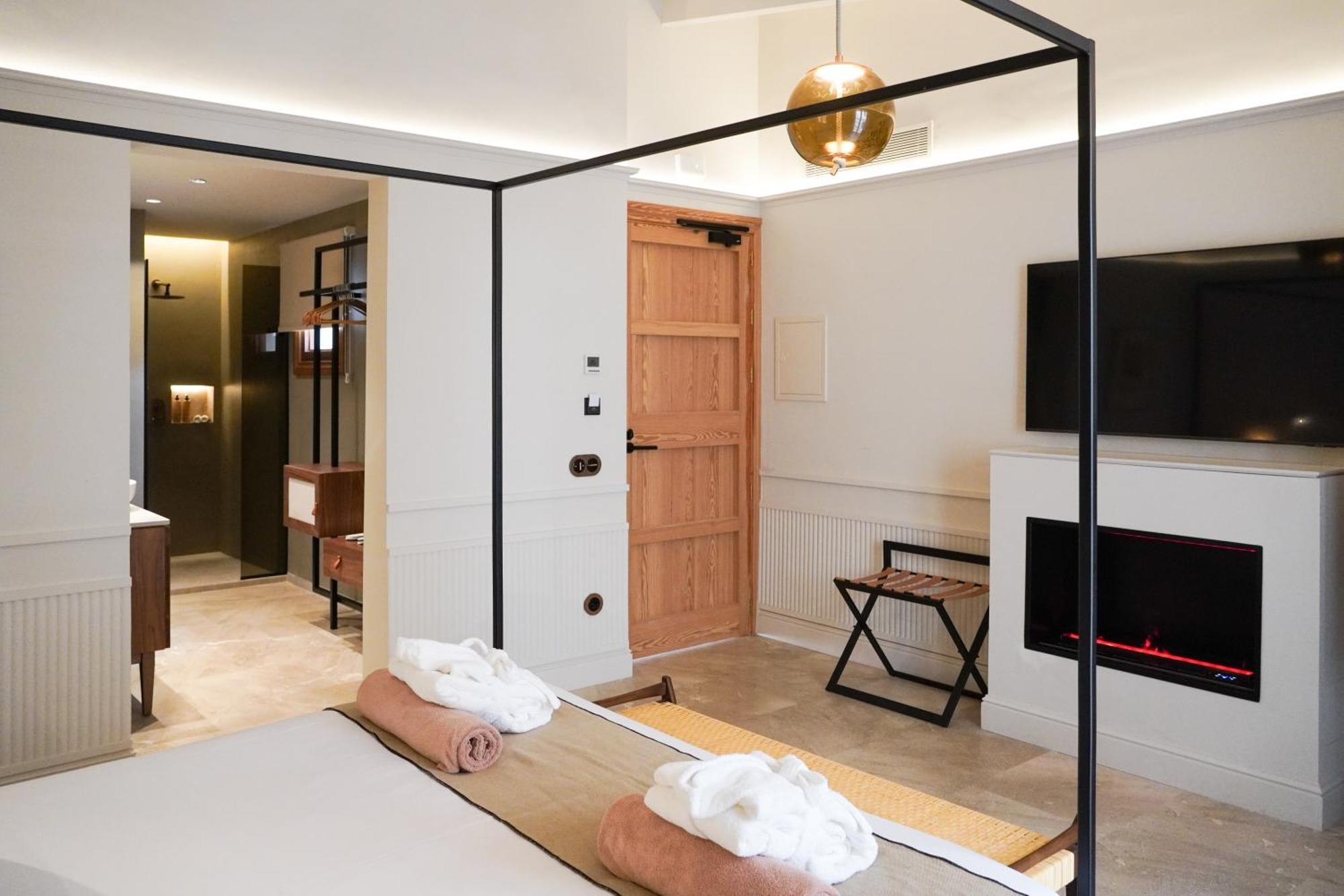 Juz De Yartan Art - Adults Only 4* Arta